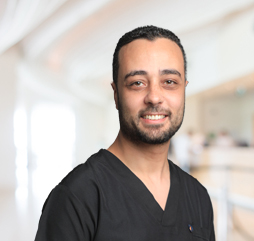 احمد ابراهيم السيد عواض - نائب تركيبات الاسنان